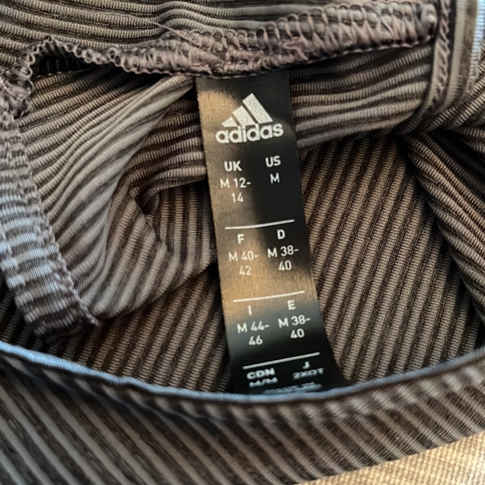 Adidas Ladies True Blue tennis outfit - Picture 8 of 11